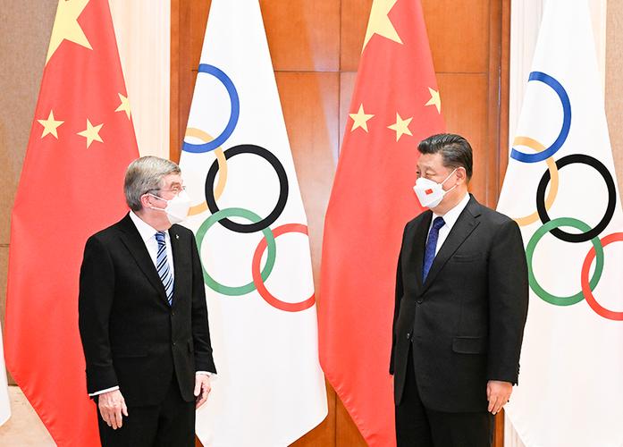 2014年2月6日，在應(yīng)邀出席索契冬奧會(huì)開幕式期間，習(xí)近平對國際奧委會(huì)主席巴赫說.jpeg