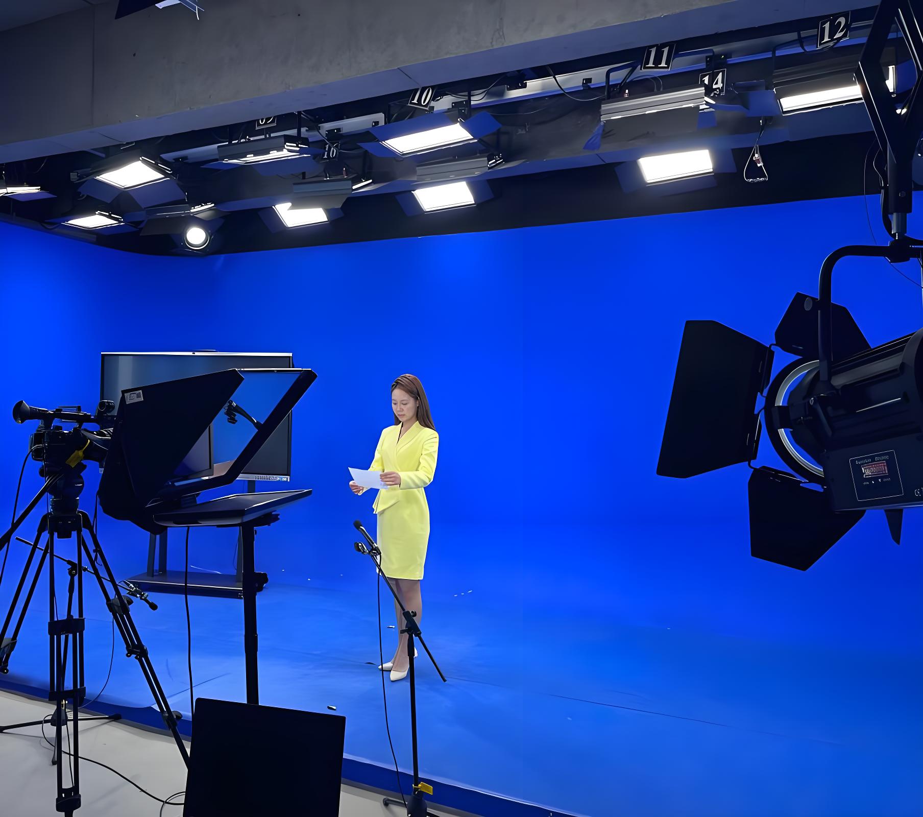 主持人訓練.jpg 主持人訓練.jpg