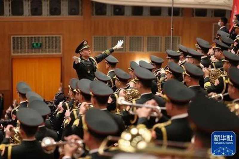 二十大 軍樂團.jpg