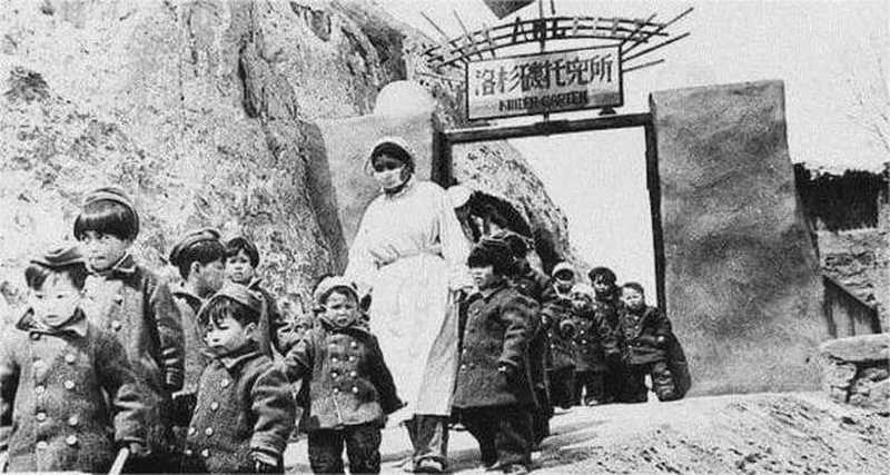 劉華北又追問道：“那這場戰(zhàn)爭什么時(shí)候才能結(jié)束呀？”.jpg