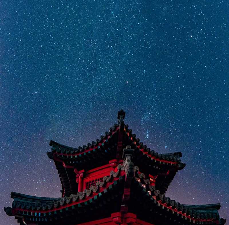 日月之行，若出其中。星漢燦爛，若出其里.jpg