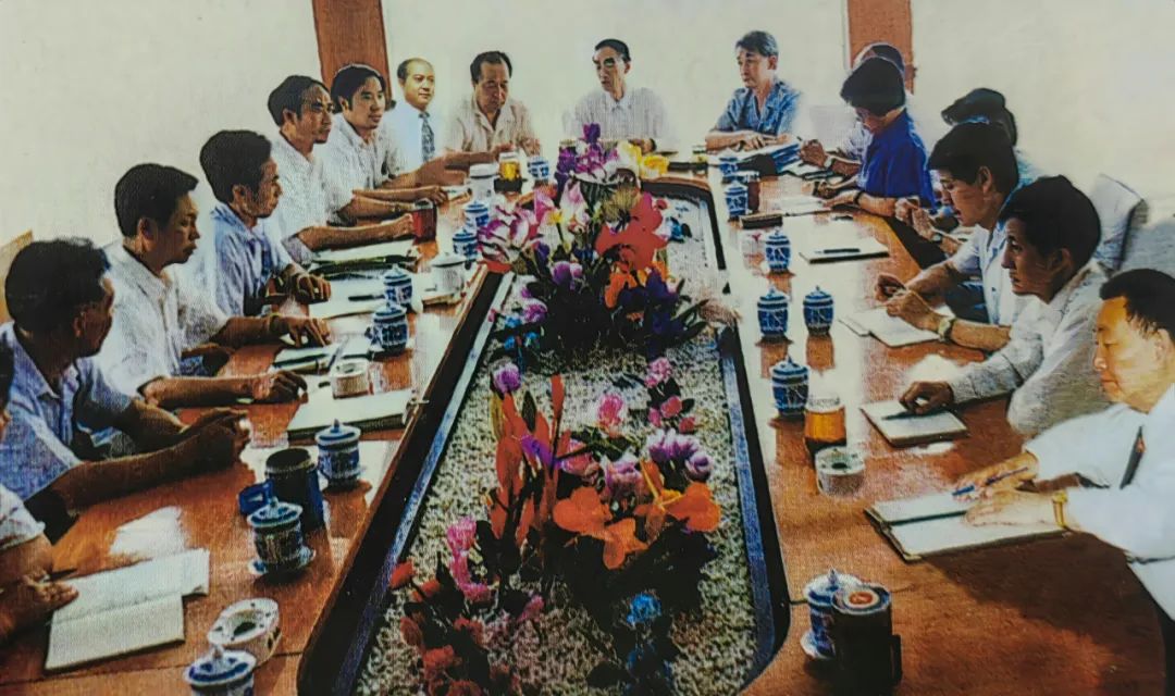 對于核心靈魂人物的辨識與關(guān)懷，鄒開良也做到了令人感動的地步。.jpg