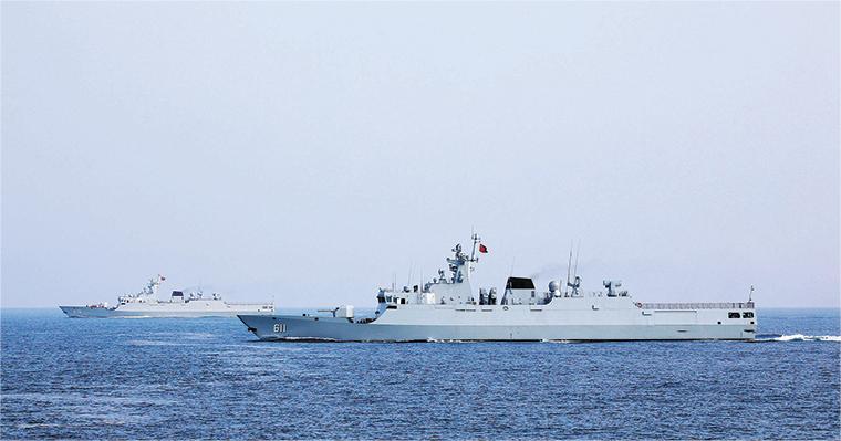 1月上旬，海軍某支隊組織實戰(zhàn)化訓練。任  偉攝.jpg