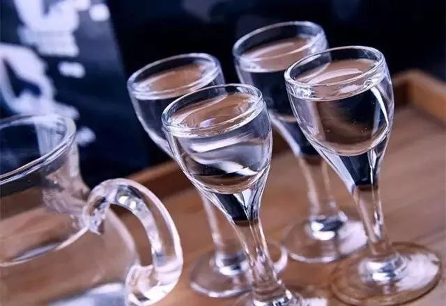 白酒在冬天為什么不會結(jié)冰？.jpg