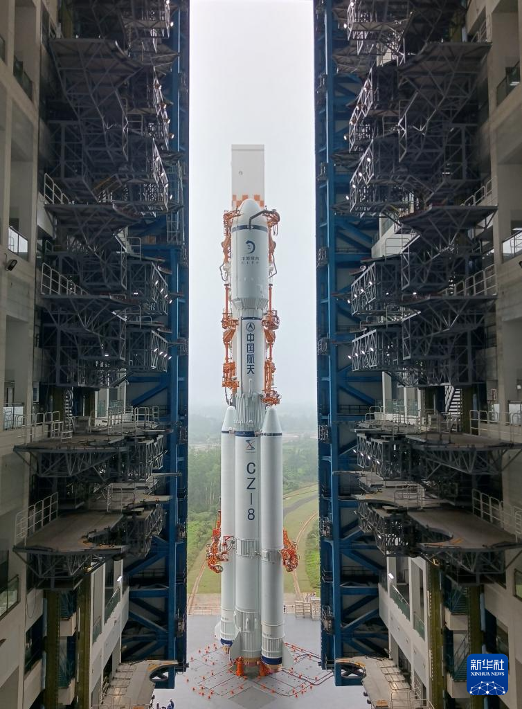 探月工程四期鵲橋二號(hào)中繼星.jpeg