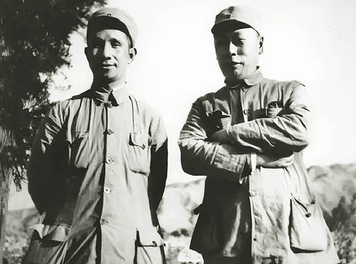 陳毅和粟裕。.jpg