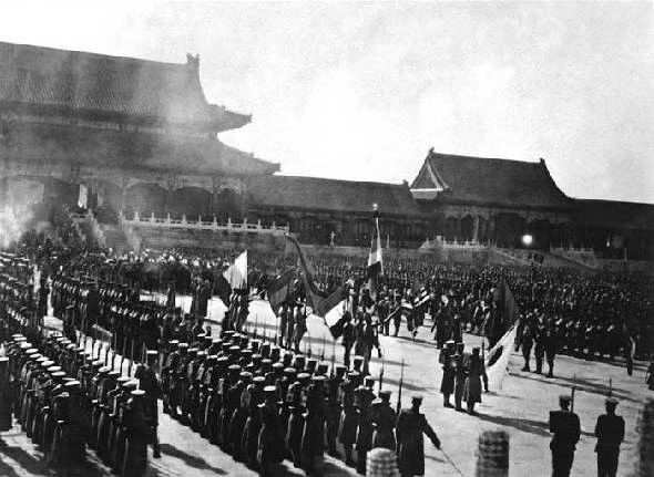 特林重機(jī)槍4.jpg