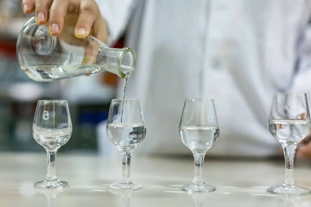 白酒的酒精度數(shù)對(duì)酒的品質(zhì)有影響嗎？.jpg